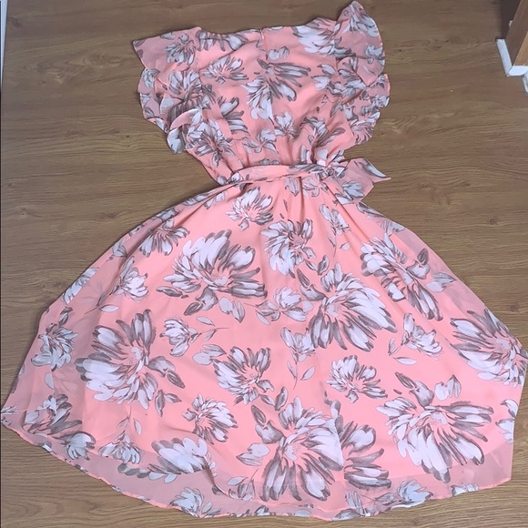 Peach, Tan and Cream Mid-length Dress Size 14 New - Picture 2 of 7